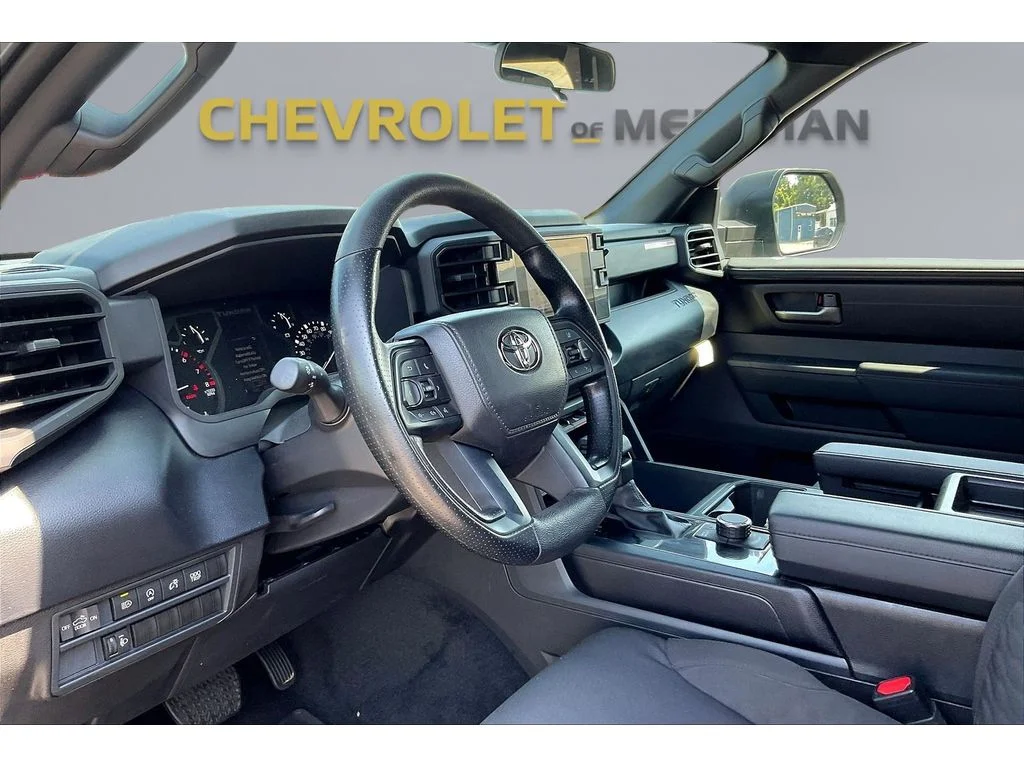 Used 2026  Toyota SR image 12