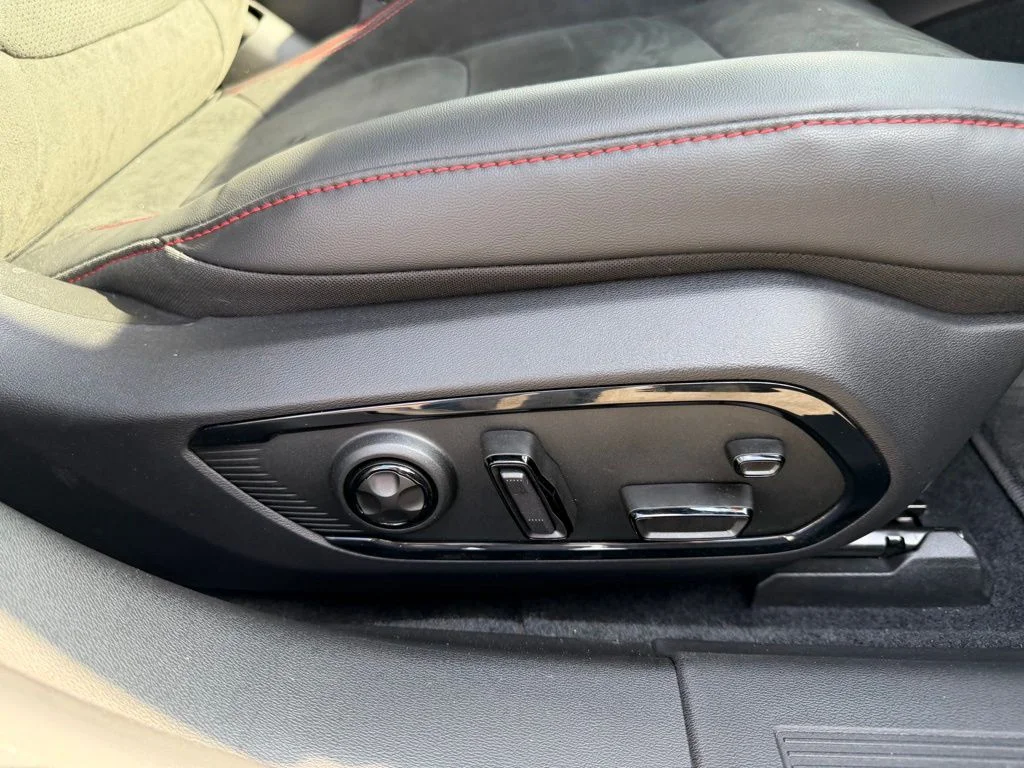 New 2026 Black Dodge R/T Plus image 32