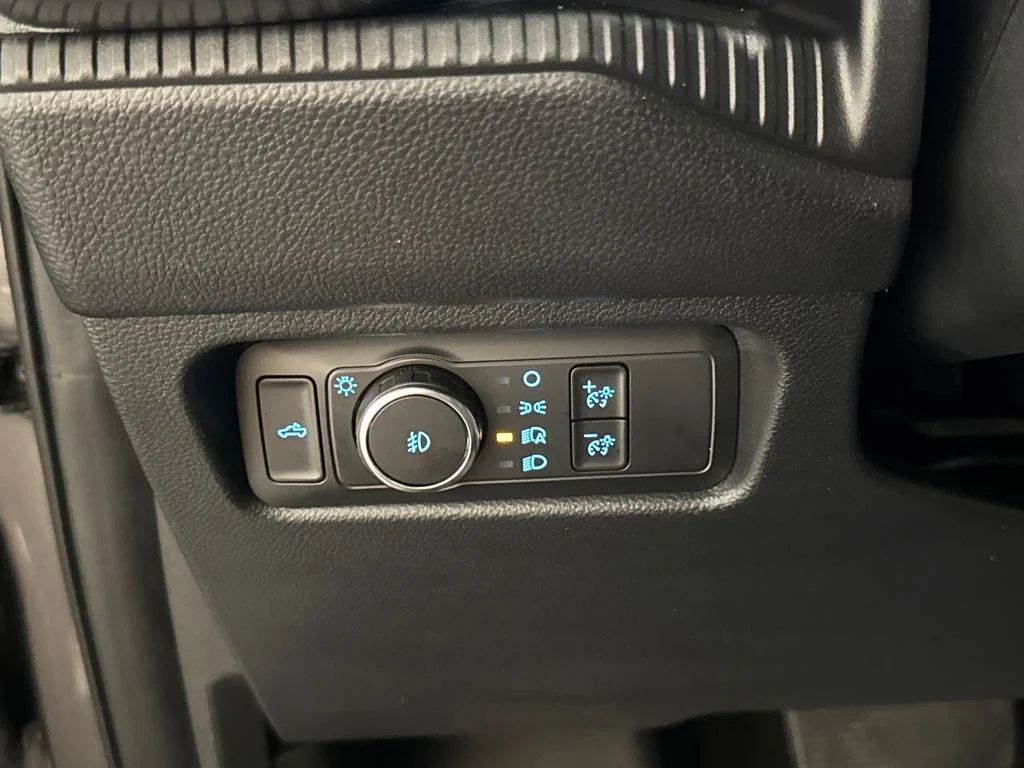 Certified Used 2024 Gray Ford Lariat image 20
