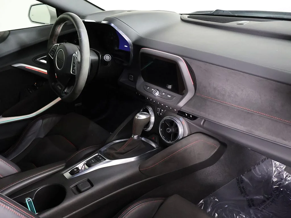 2023 Chevrolet Camaro ZL1 - Photo 23