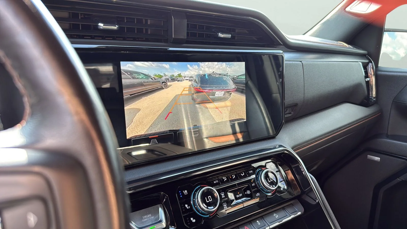 Used 2022 Blue GMC AT4 image 18