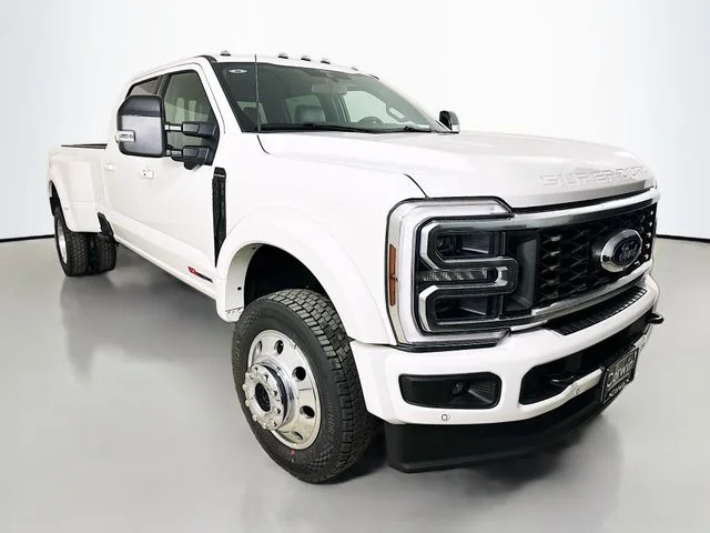 2026 Ford F-450 Platinum 4x4 Crew Cab 8' Box DRW's photo