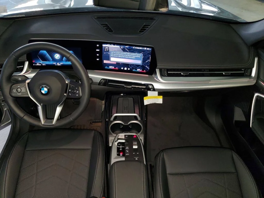 2026 BMW X1 28i - Photo 13