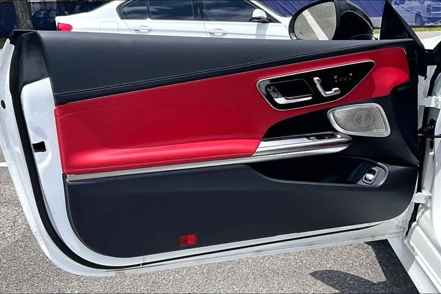 New 2026 Polar White Mercedes-Benz CLE 450 image 13