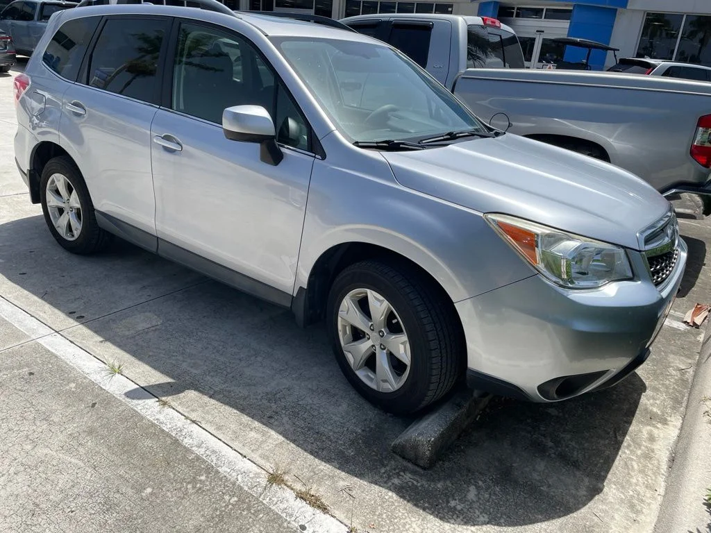 Used 2016 Silver Subaru 2.5i Limited image 6