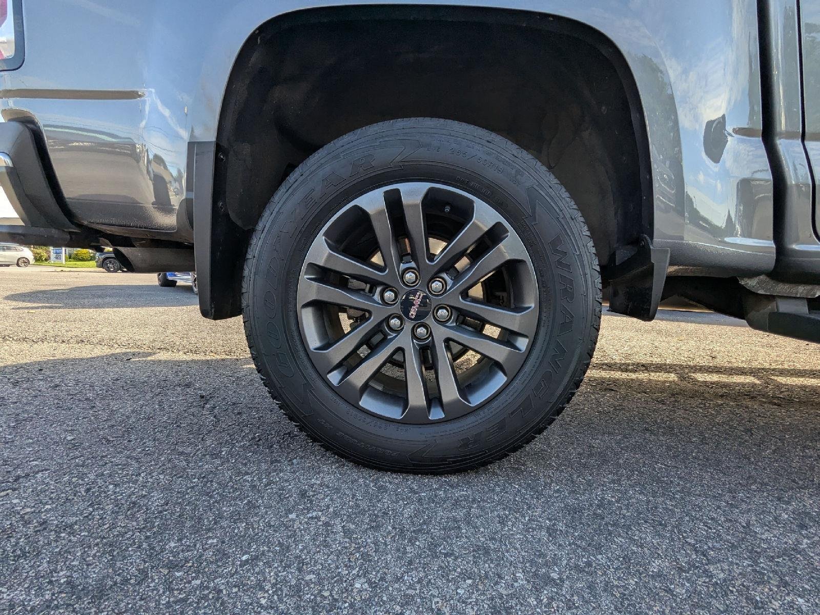 Used 2019 SATIN STEEL METALLIC GMC 4WD SLE image 12