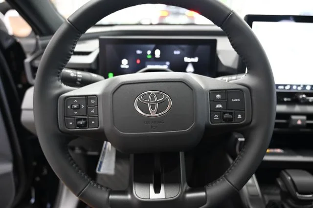 2026 Toyota RAV4 Plug-in Hybrid XSE - Photo 23