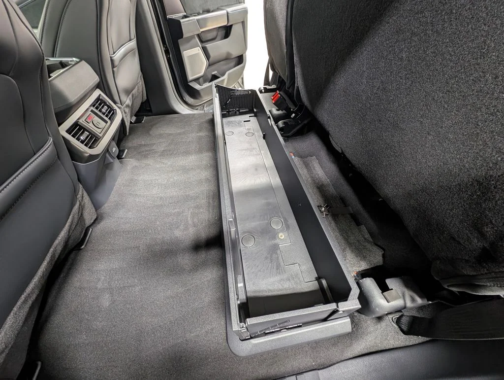 New 2026 Carbonized Gray Metallic Ford F-250® Platinum® image 23