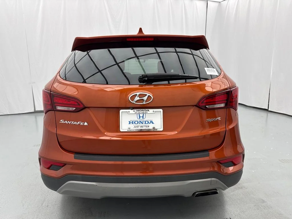 Used 2017 Copper Hyundai 2.4 Base image 8