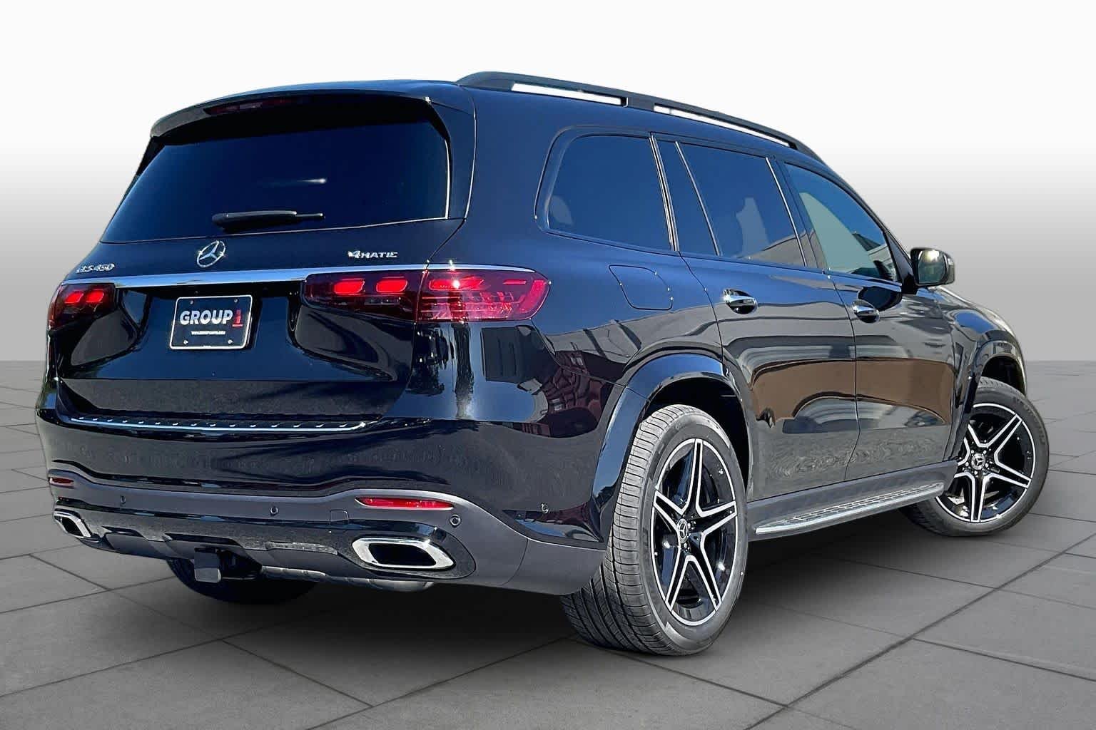 Used 2026 Obsidian Black Metallic Mercedes-Benz GLS 450 image 12