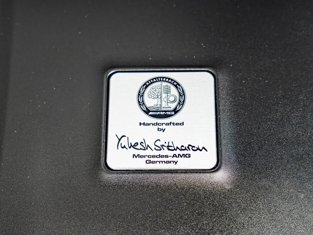 Used 2024 Manufaktur Platinum Magno Mercedes-Benz G 63 AMG® image 43