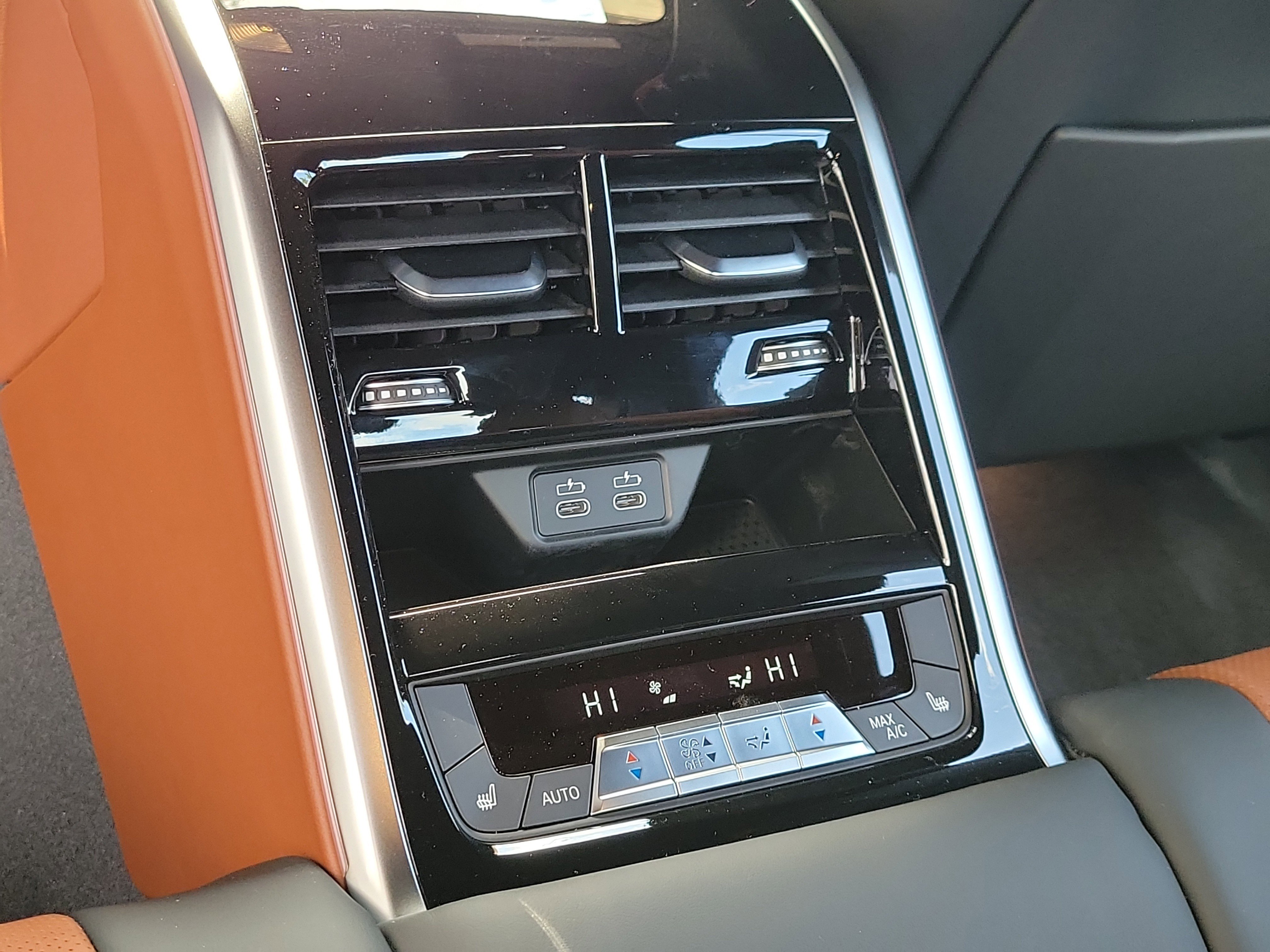 New 2026 Mineral White Metallic BMW 840i image 11