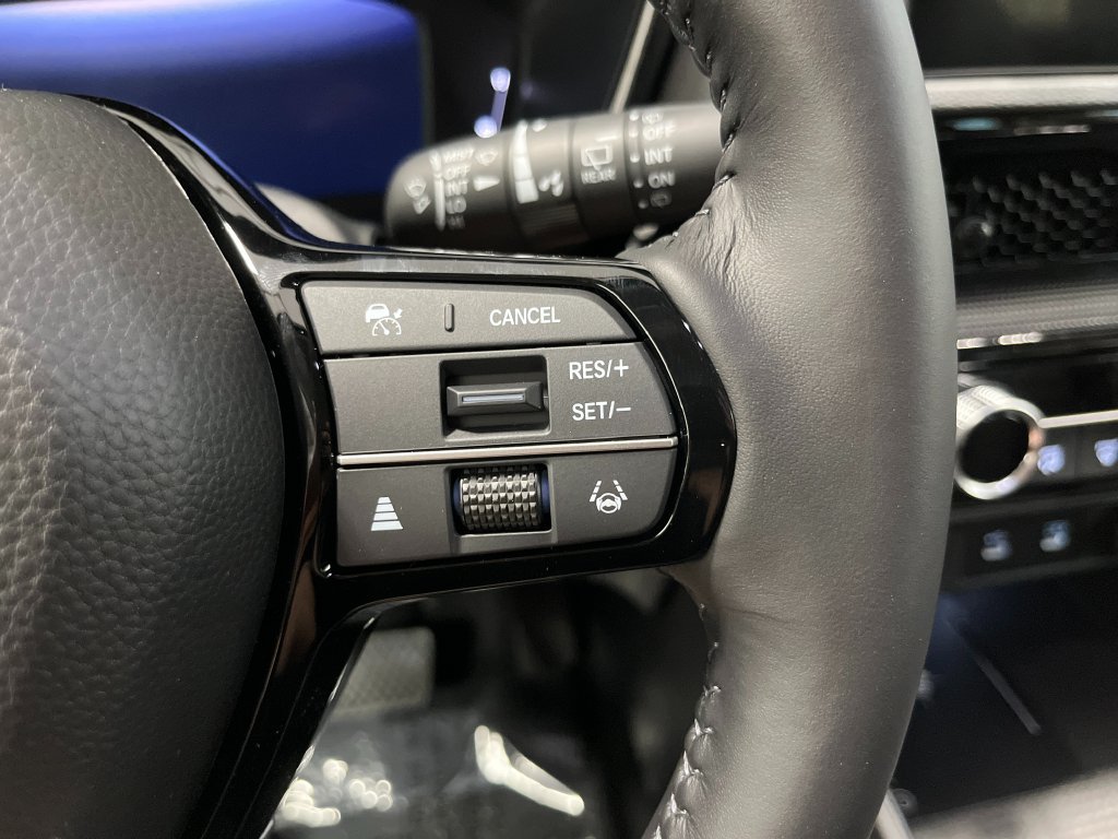 New 2027 Platinum White Pearl Honda EX-L image 18