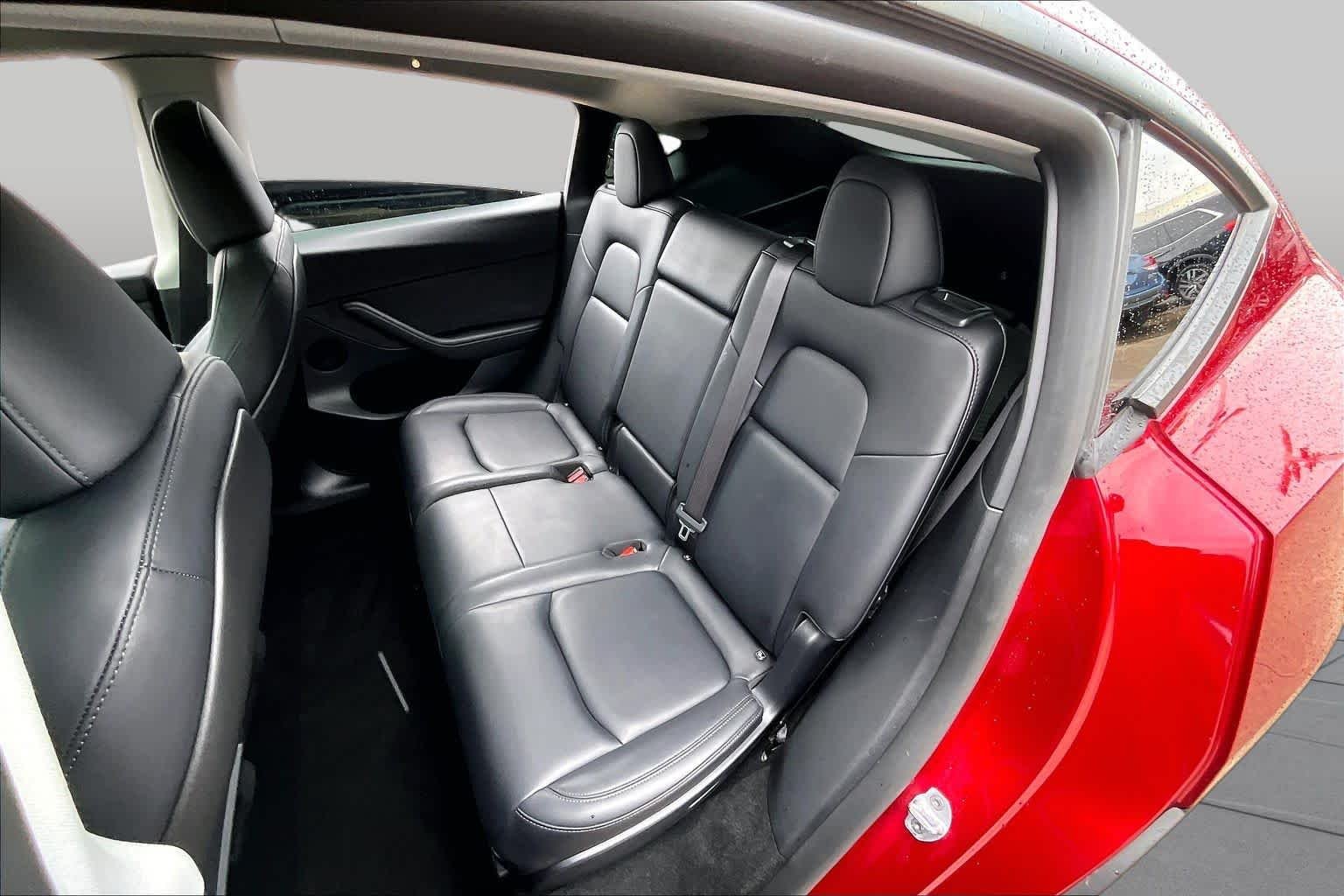 Used 2024 Ultra Red Tesla Long Range image 19