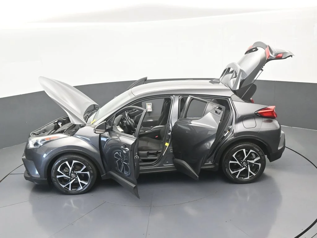 Used 2019 Magnetic Gray Metallic Toyota XLE image 56