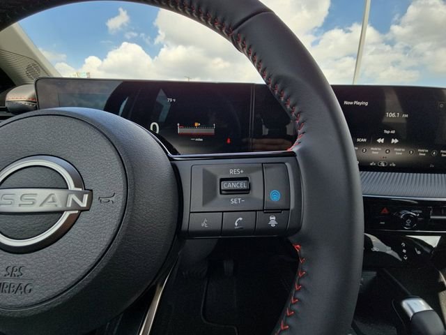 New 2026 Aspen White TriCoat / Super Black Two-tone Nissan SR image 12