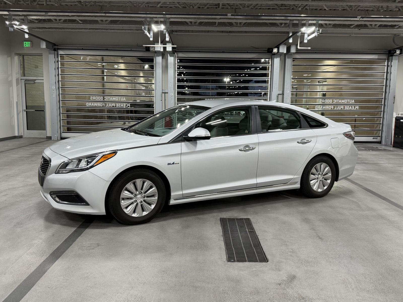 2016 Hyundai Sonata -'s photo