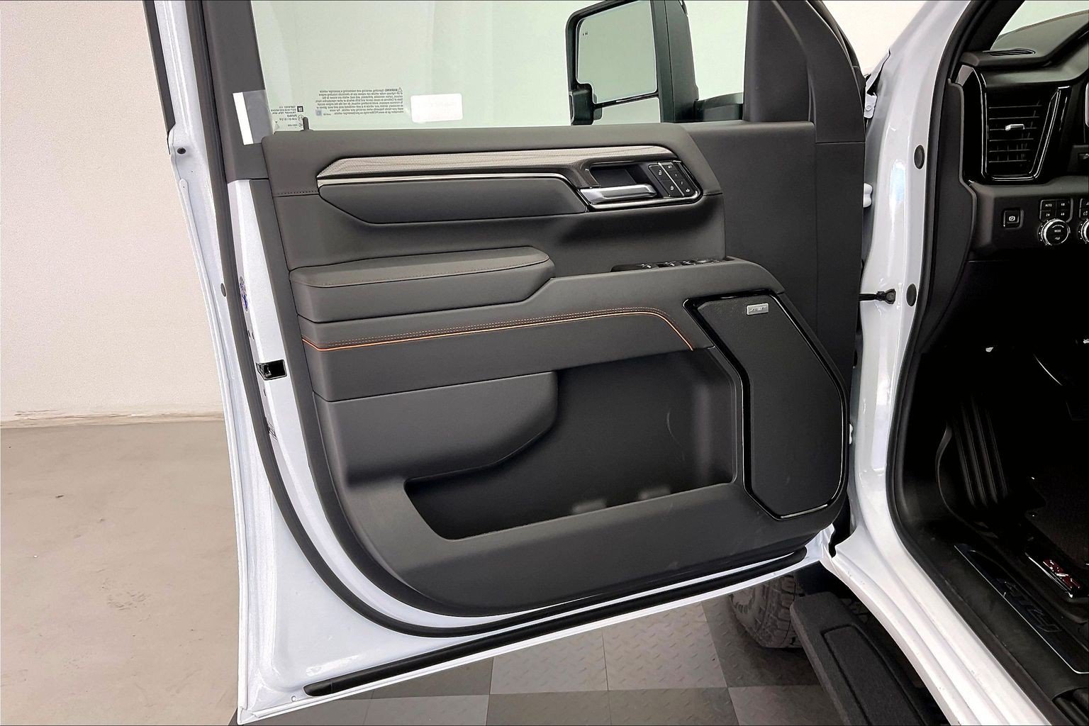 2026 GMC Sierra 3500HD AT4 - Photo 12