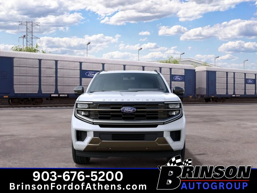 New 2027 Star White Metallic Tri-Coat Ford King Ranch® image 3