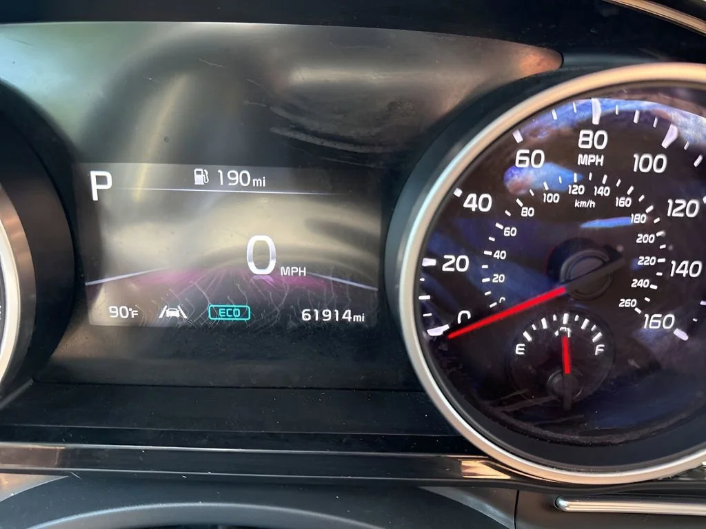 Used 2022  Kia EX image 15