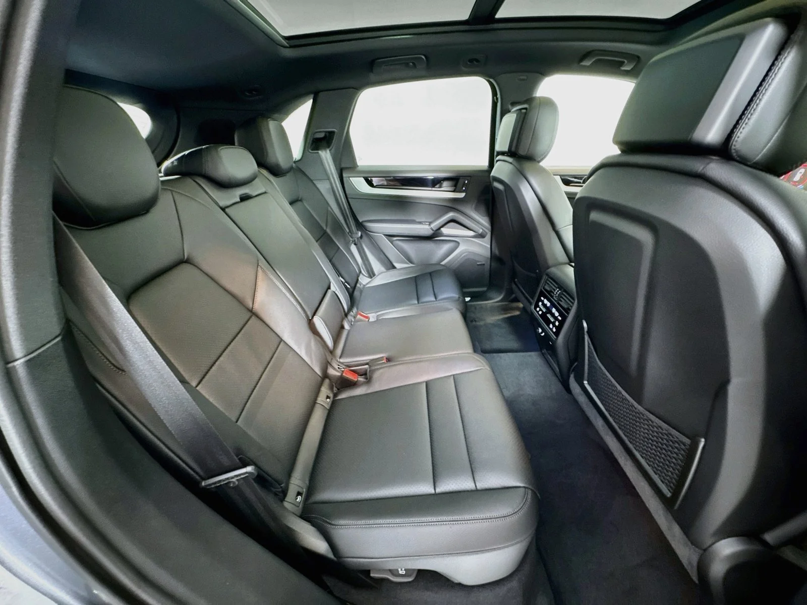 New 2026 Vanadium Grey Metallic Porsche  image 24
