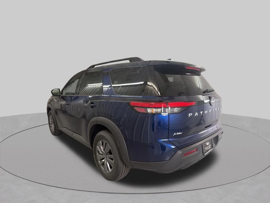 Used 2024 Deep Ocean Blue Pearl Nissan SV image 8