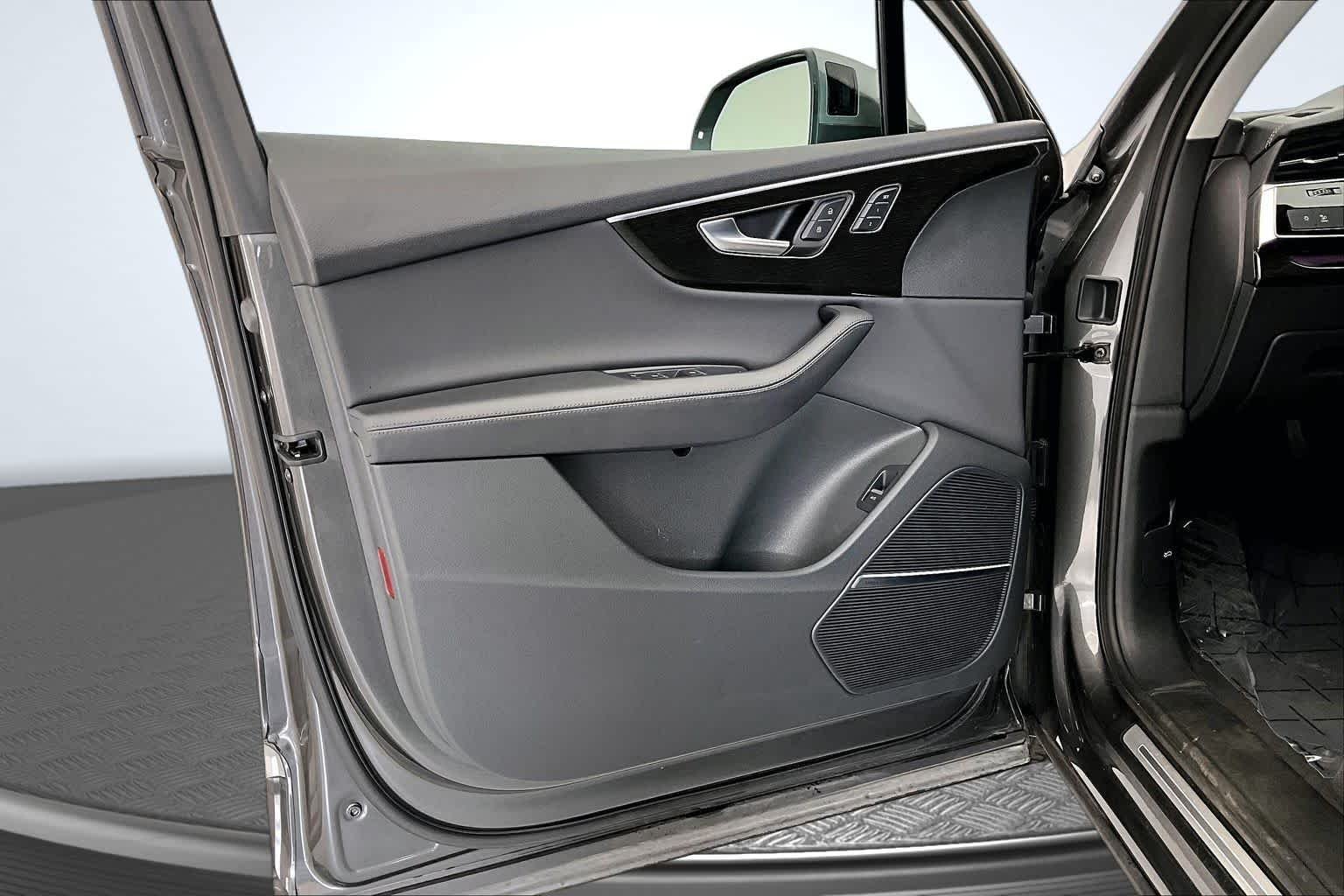 2024 Audi Q7 Premium Plus - Photo 23