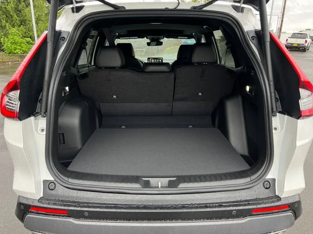 New 2026 Platinum White Pearl Honda Sport Touring image 14