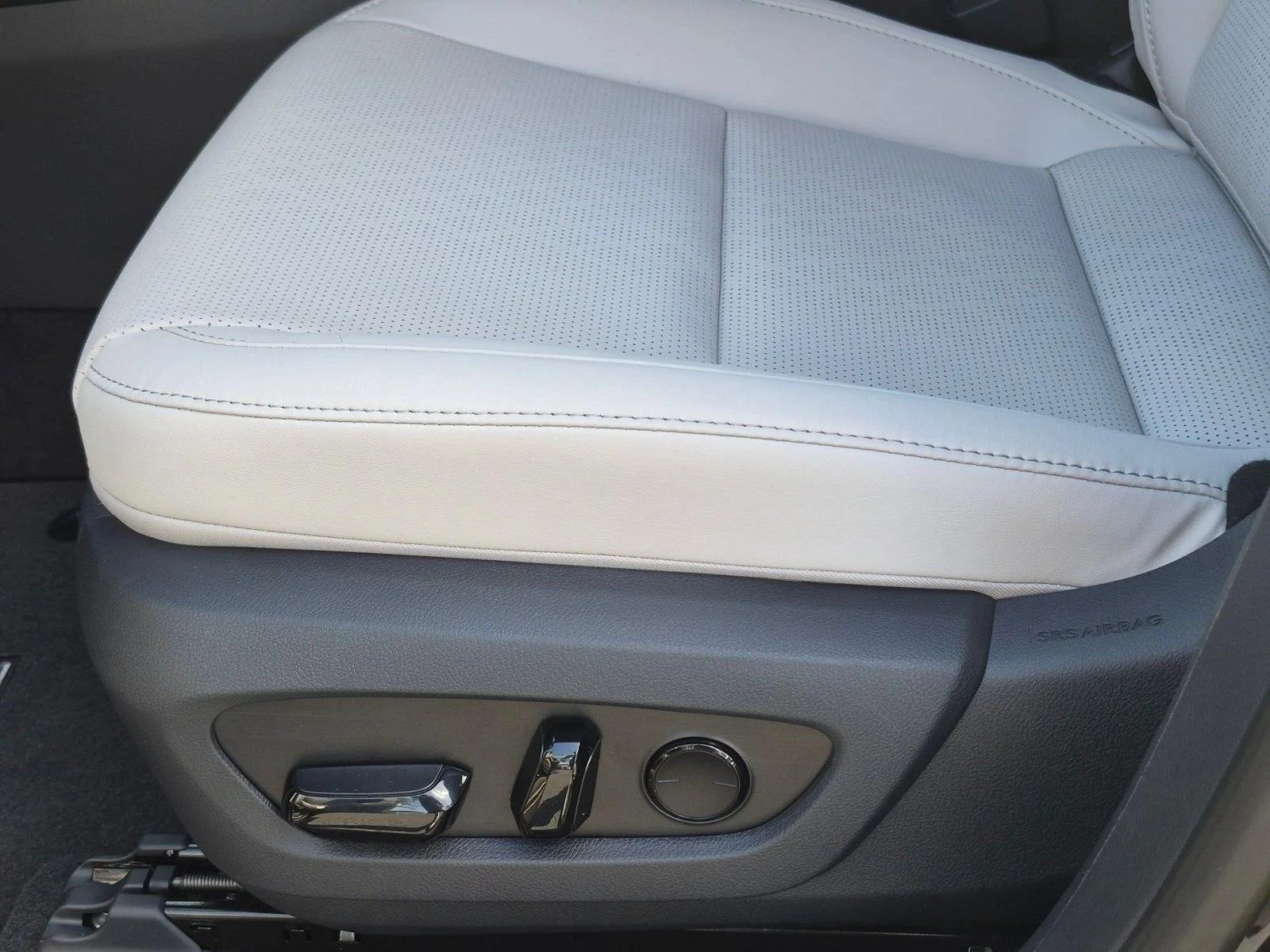 New 2026 Caviar Lexus  350 PREMIUM+ AWD image 4