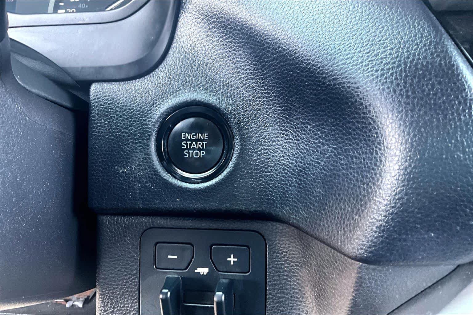 Used 2025 Magnetic Gray Metallic Toyota SR5 image 35