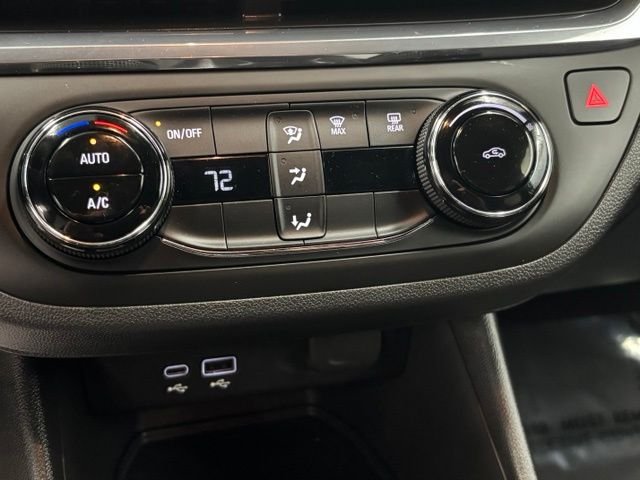 Used 2024 Blue Buick Preferred image 26