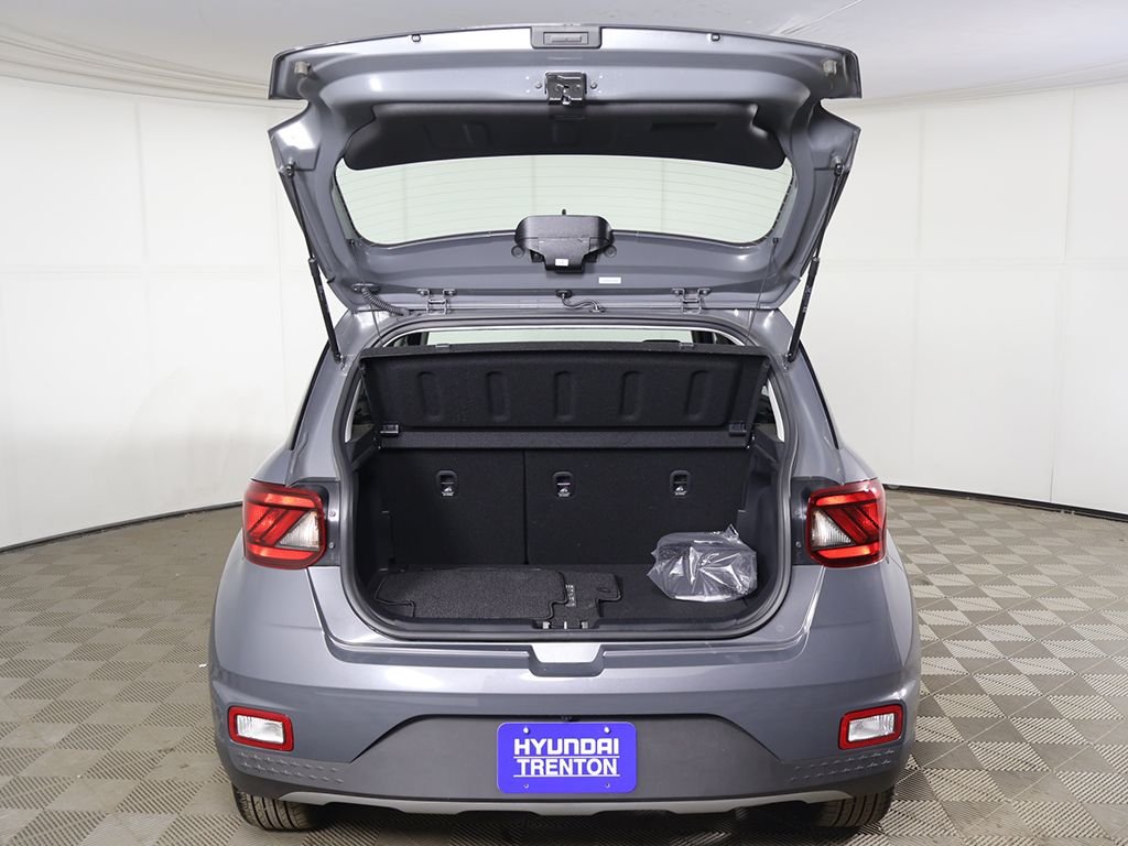 2026 Hyundai Venue SEL - Photo 14