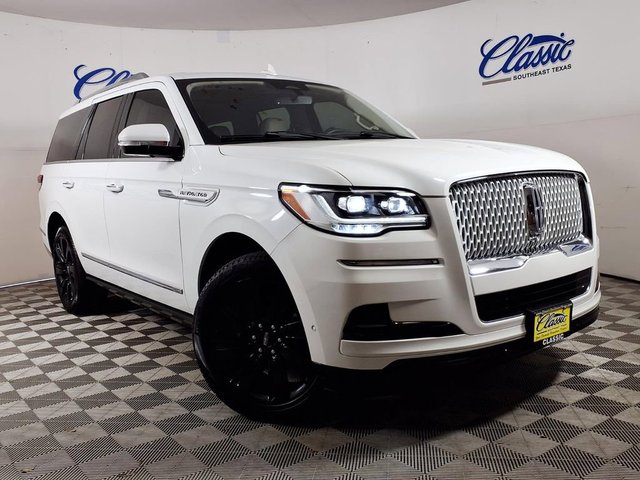 2023 Lincoln Navigator