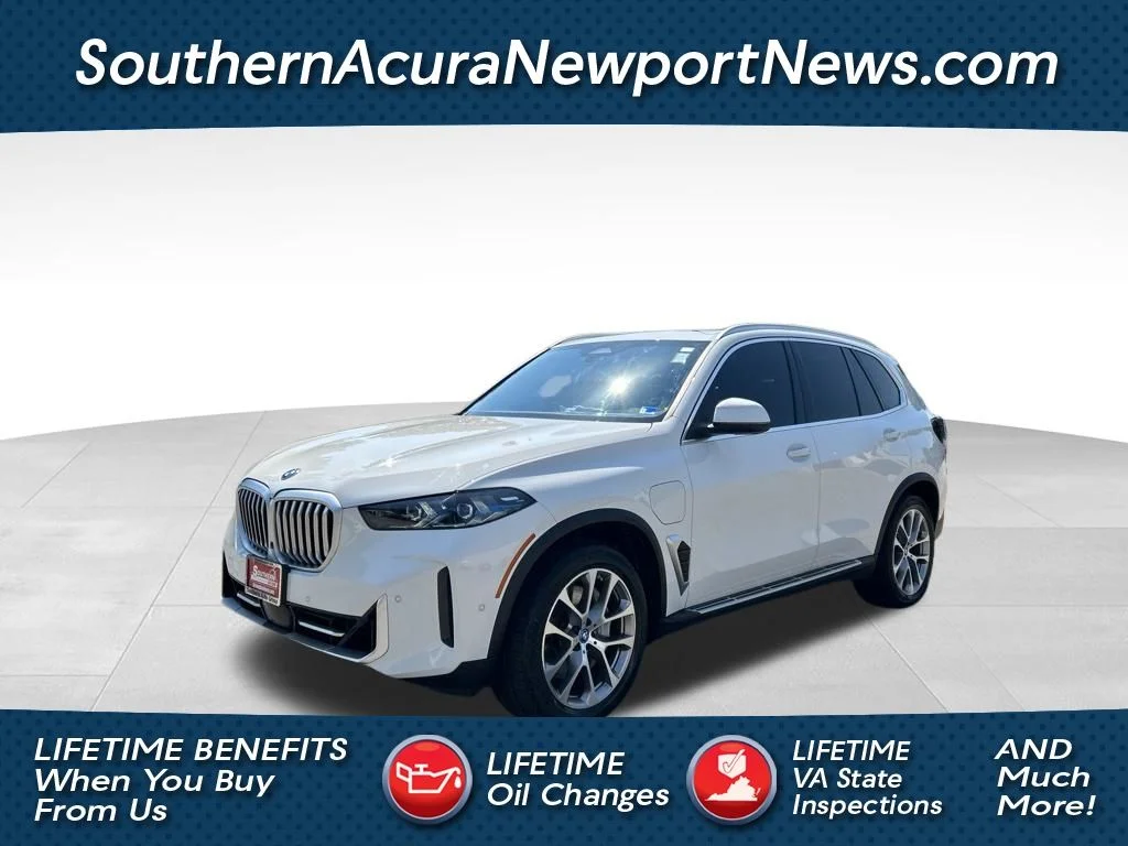 Used 2025 White BMW xDrive50e image 1