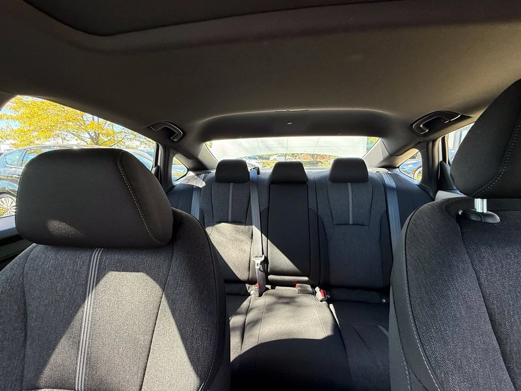 Used 2024  Honda Sport image 25