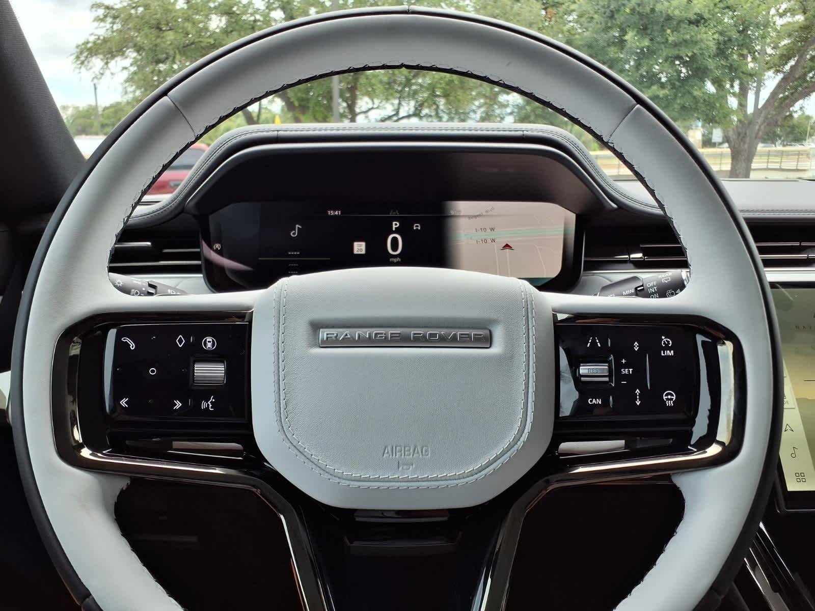 New 2026 Fuji White Land Rover Dynamic SE image 21
