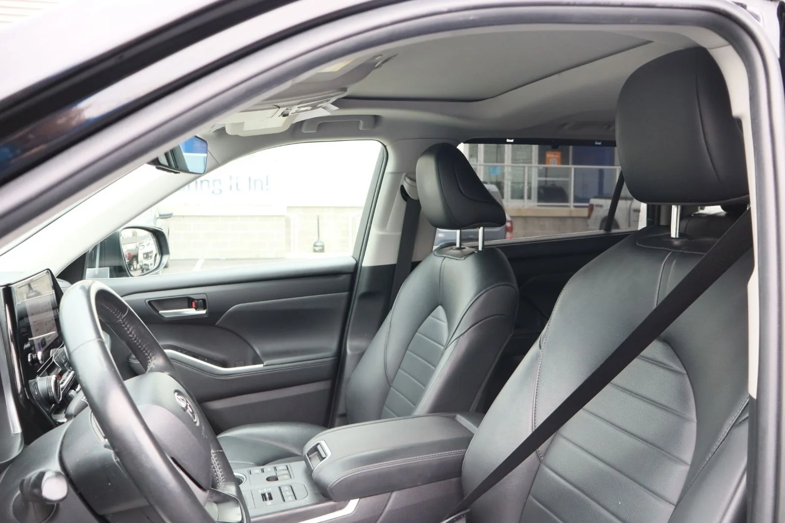 Used 2023 Midnight Black Metallic Toyota XLE image 15