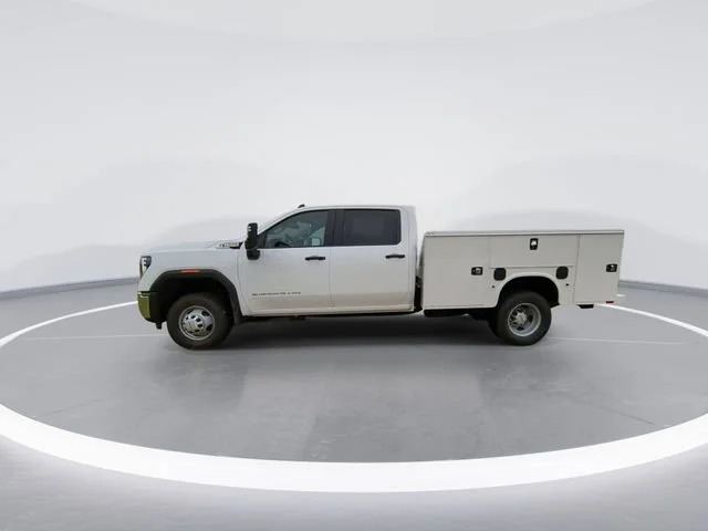 New 2026 Summit White GMC Pro image 5