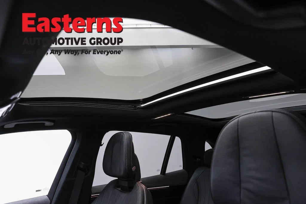 Used 2023 Black Mercedes-Benz 450 image 31