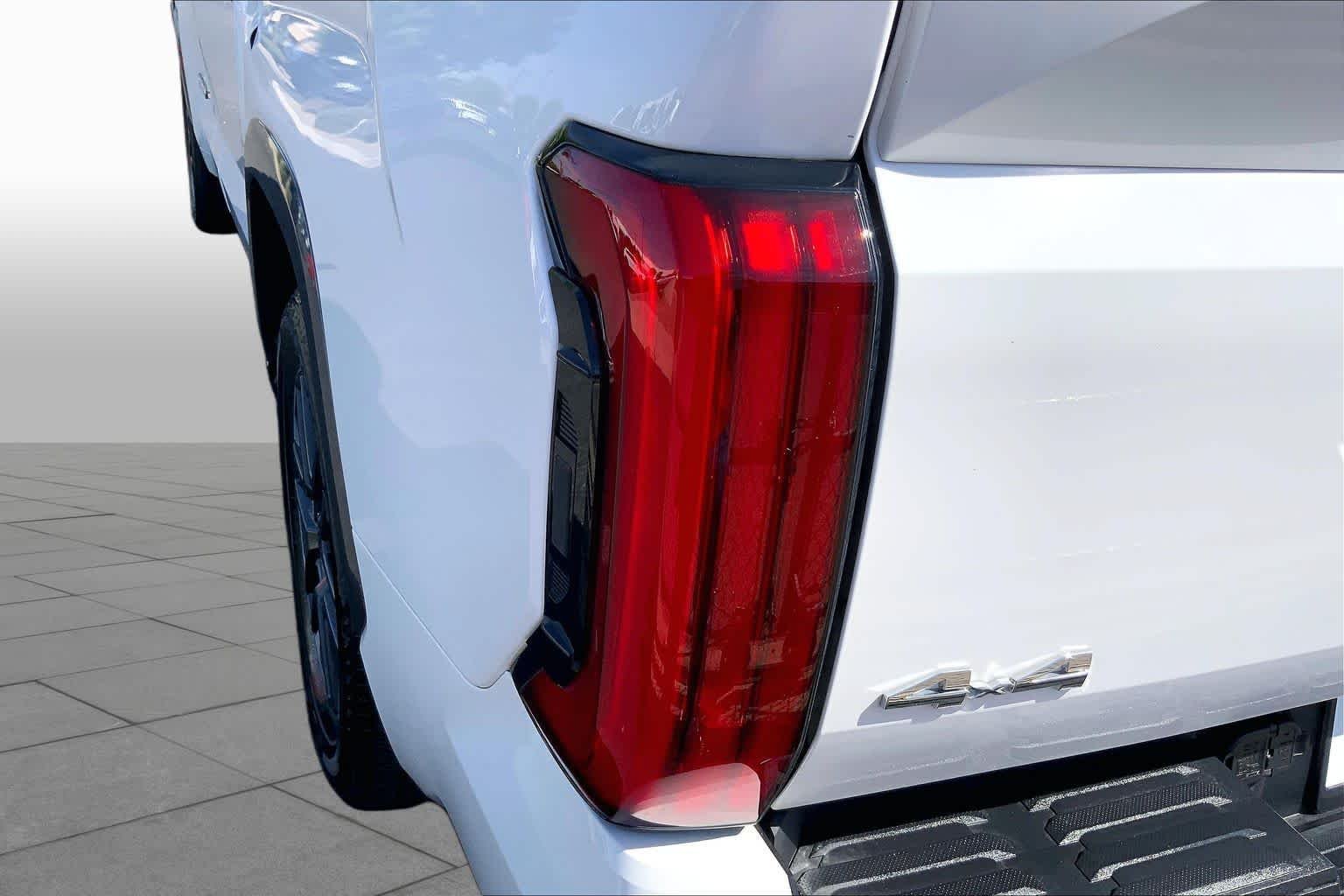 Used 2023 Ice Cap Toyota Limited image 27