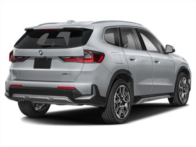 New 2026 Silver BMW xDrive28i image 2