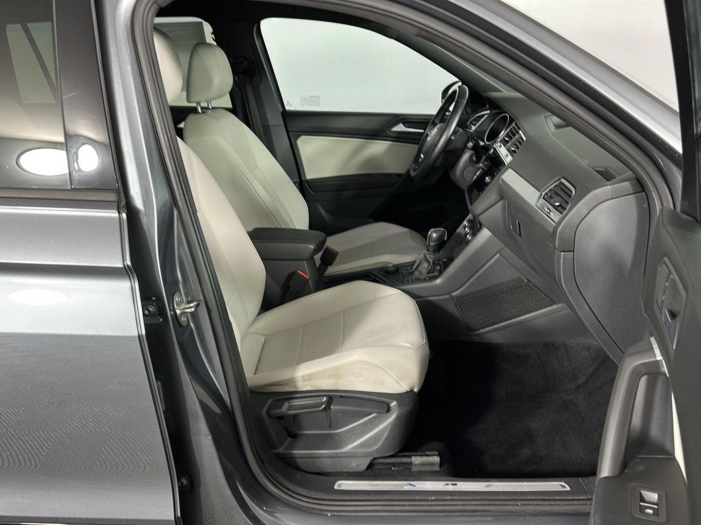 Used 2021 Platinum Gray Metallic Volkswagen SE R-Line Black image 35