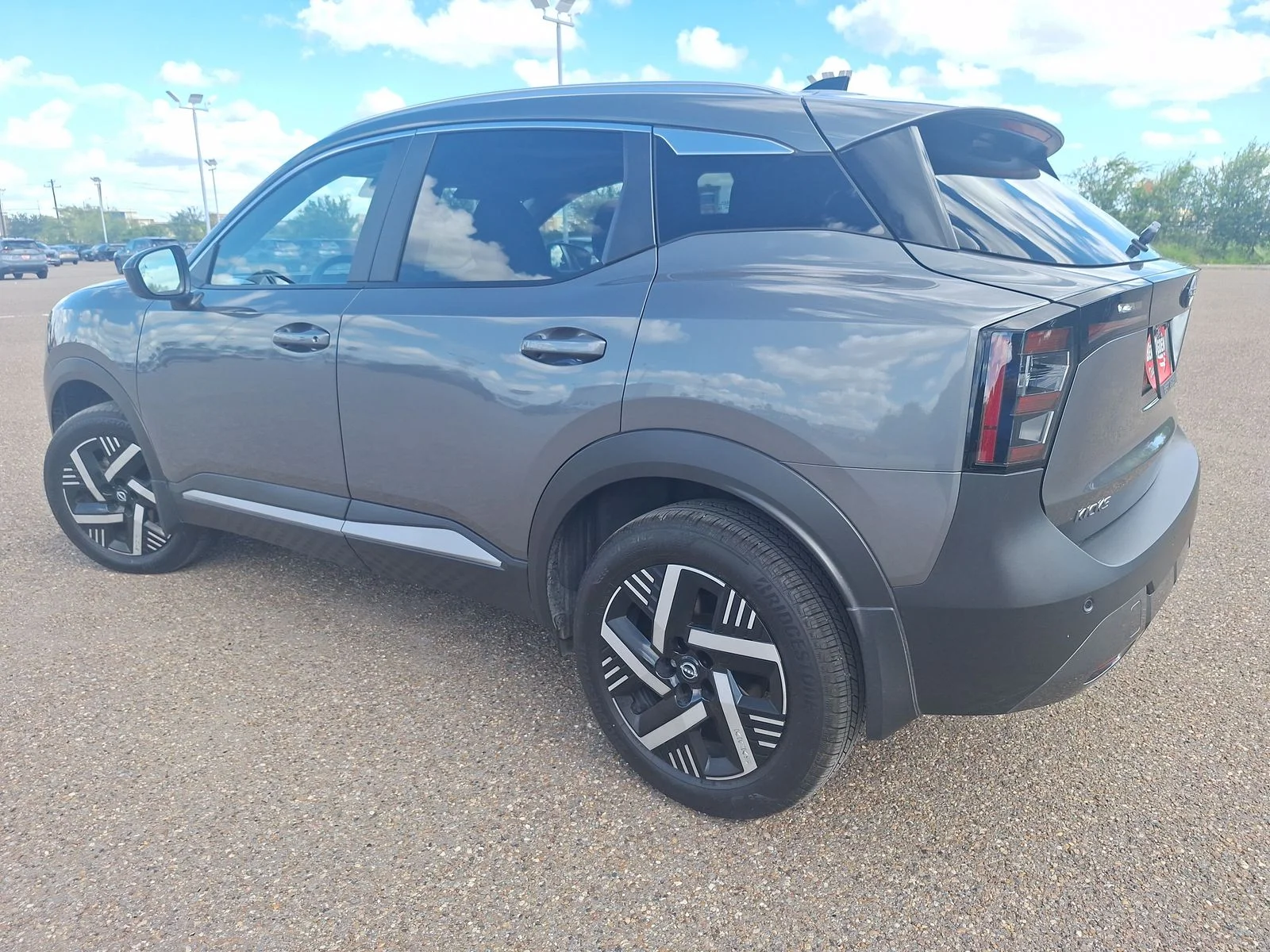 Used 2026 Gray Nissan SV image 5