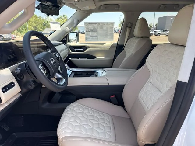 New 2026 Everest White TriCoat / Super Black Two-tone Nissan Platinum Reserve image 9