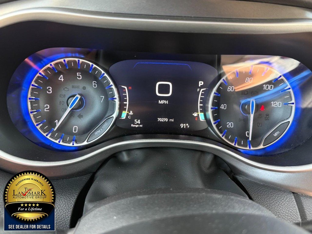 Used 2024 Silver Mist Clearcoat Chrysler Touring L FWD image 12