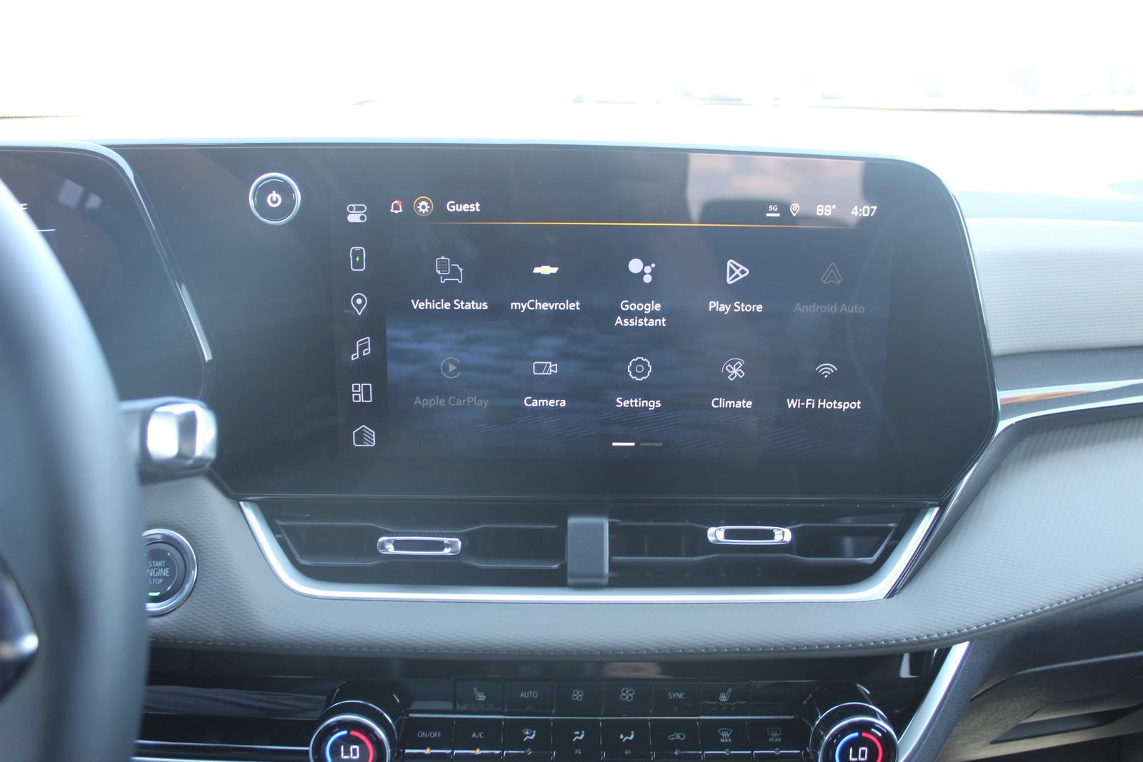 2026 Chevrolet Equinox LT - Photo 13