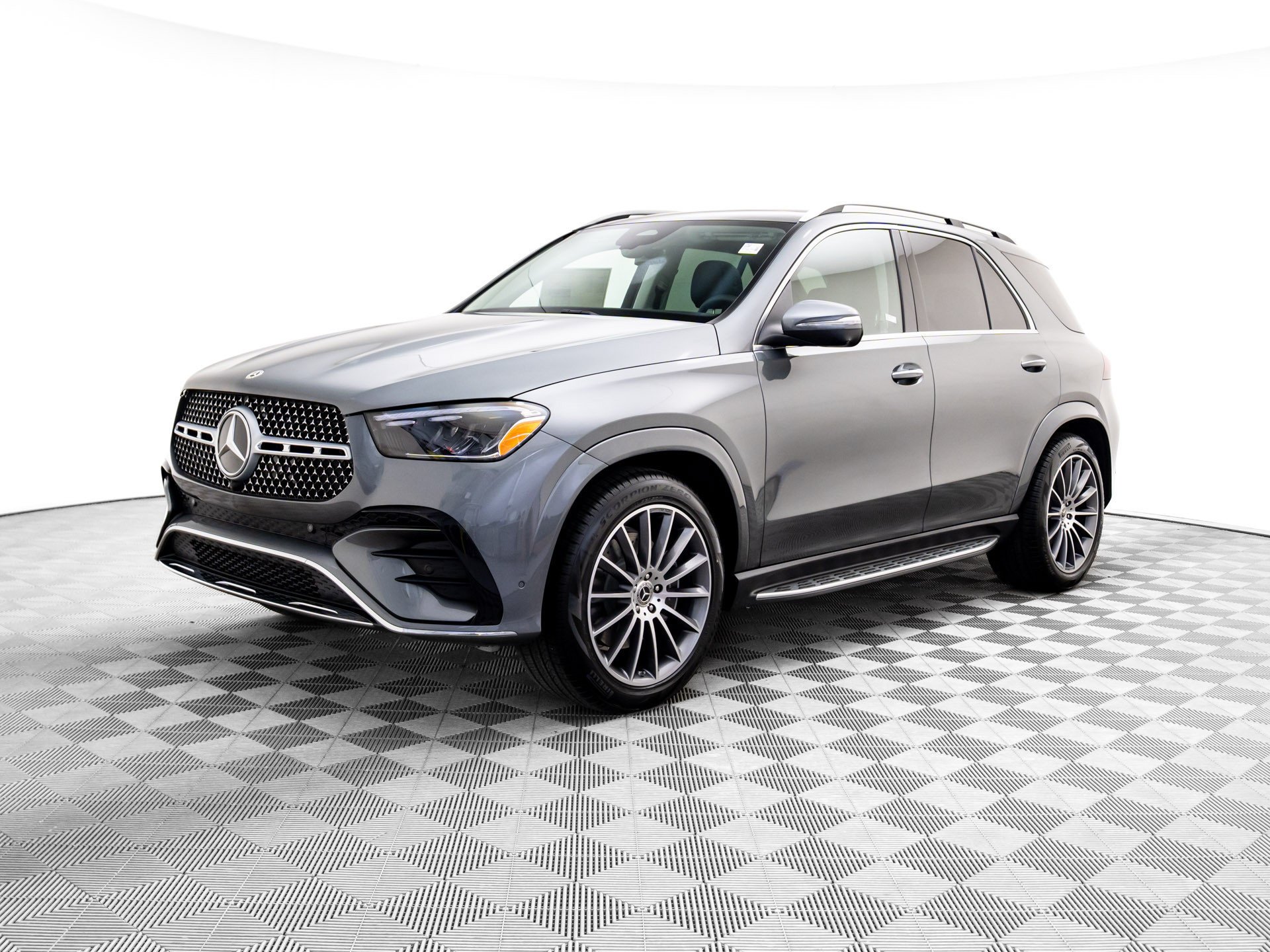 New 2026 Gray Mercedes-Benz GLE 450 image 41