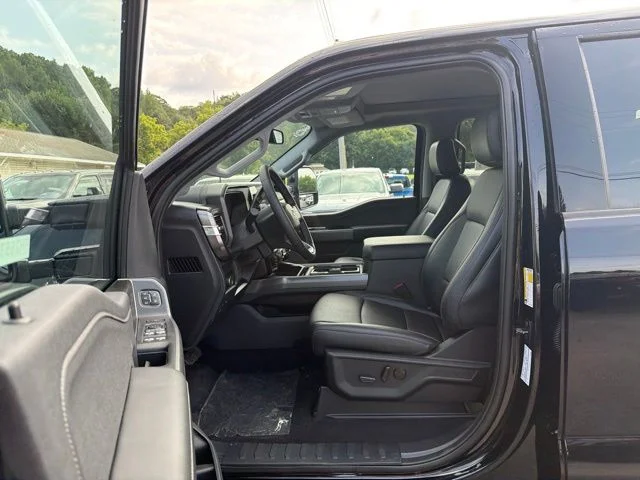New 2026 Agate Black Metallic Ford F-250® Lariat® image 22