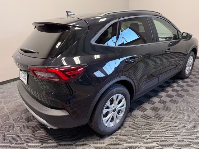 New 2026 Agate Black Metallic Ford Active® image 8