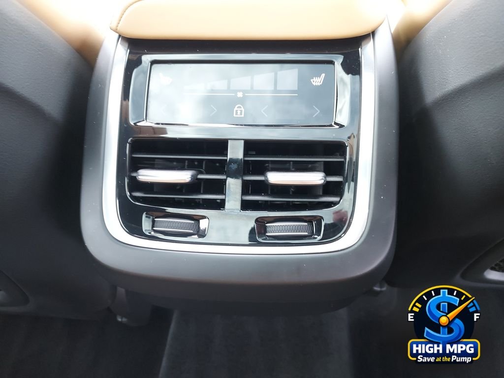 Used 2021 Blue Volvo T5 Inscription image 25